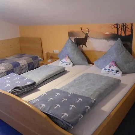 Haus Kunterbunt Apartamento