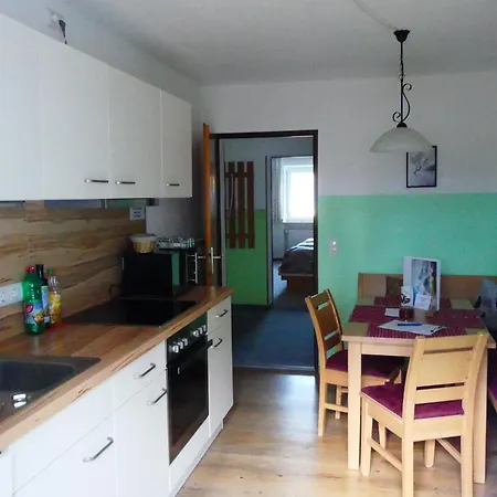 Haus Kunterbunt Apartamento *